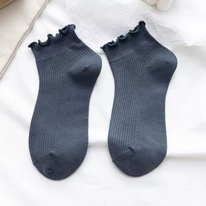 10 Pairs of Soft Everyday Socks – Comfortable & Color-Coordinated