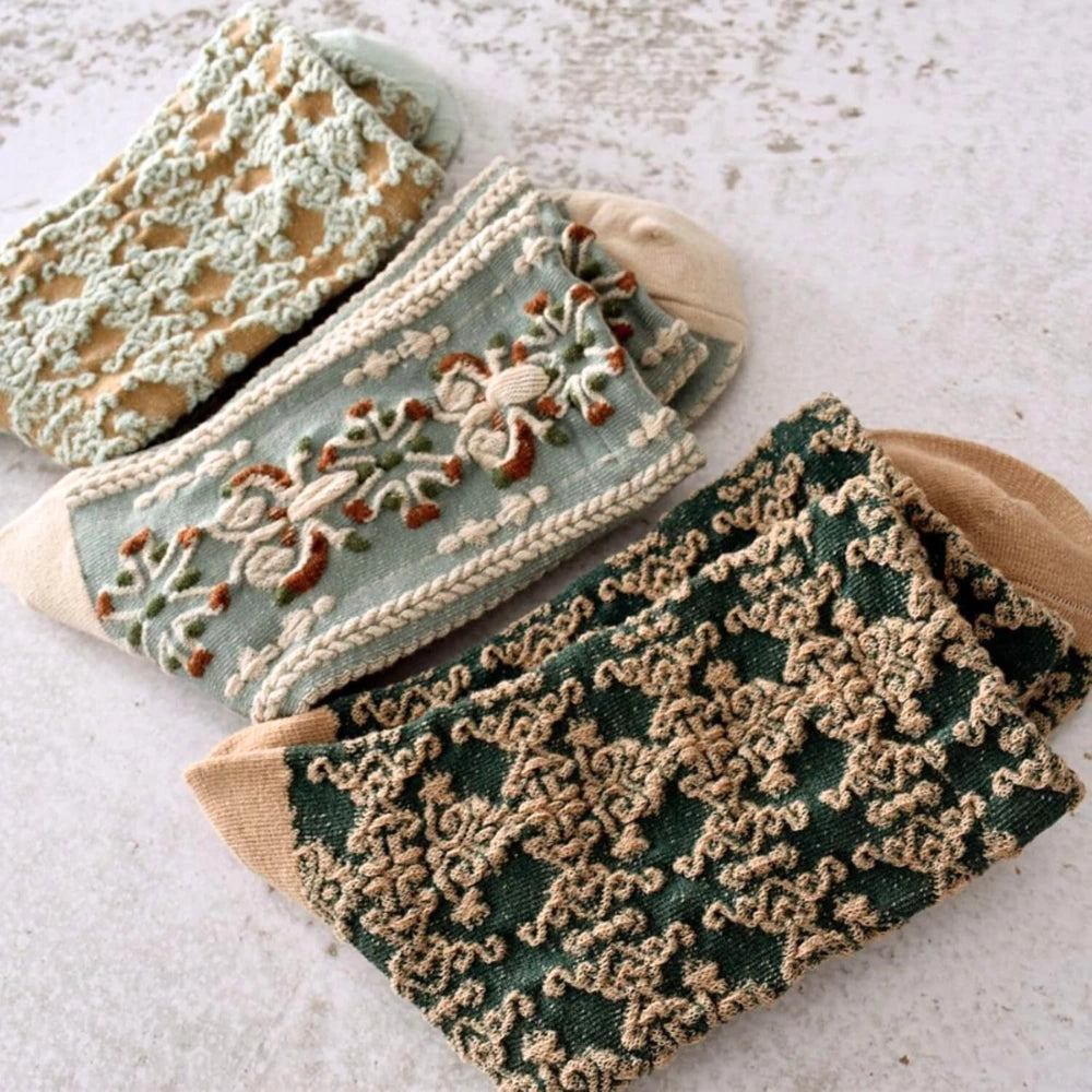 5 Pairs of Socks – Romantic Green Tones