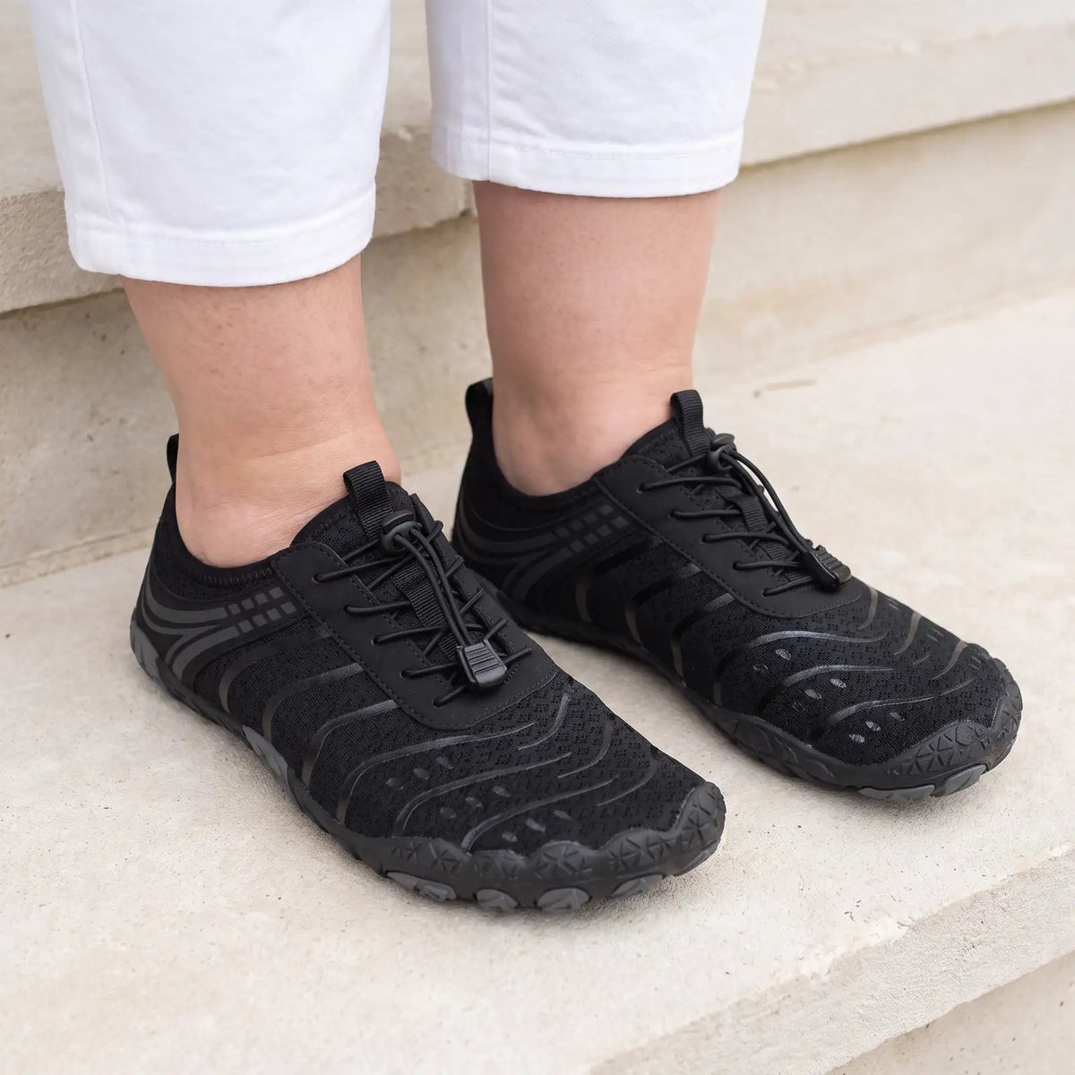 Cloud Stroll Black lifestyle