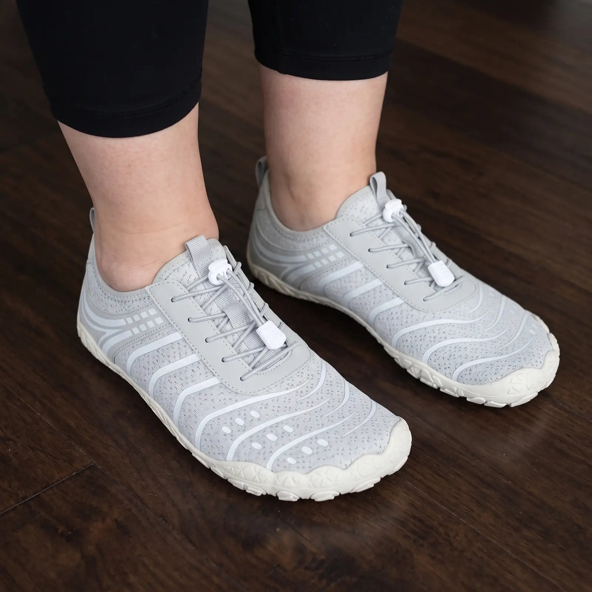 Cloud Stroll Light Gray lifestyle