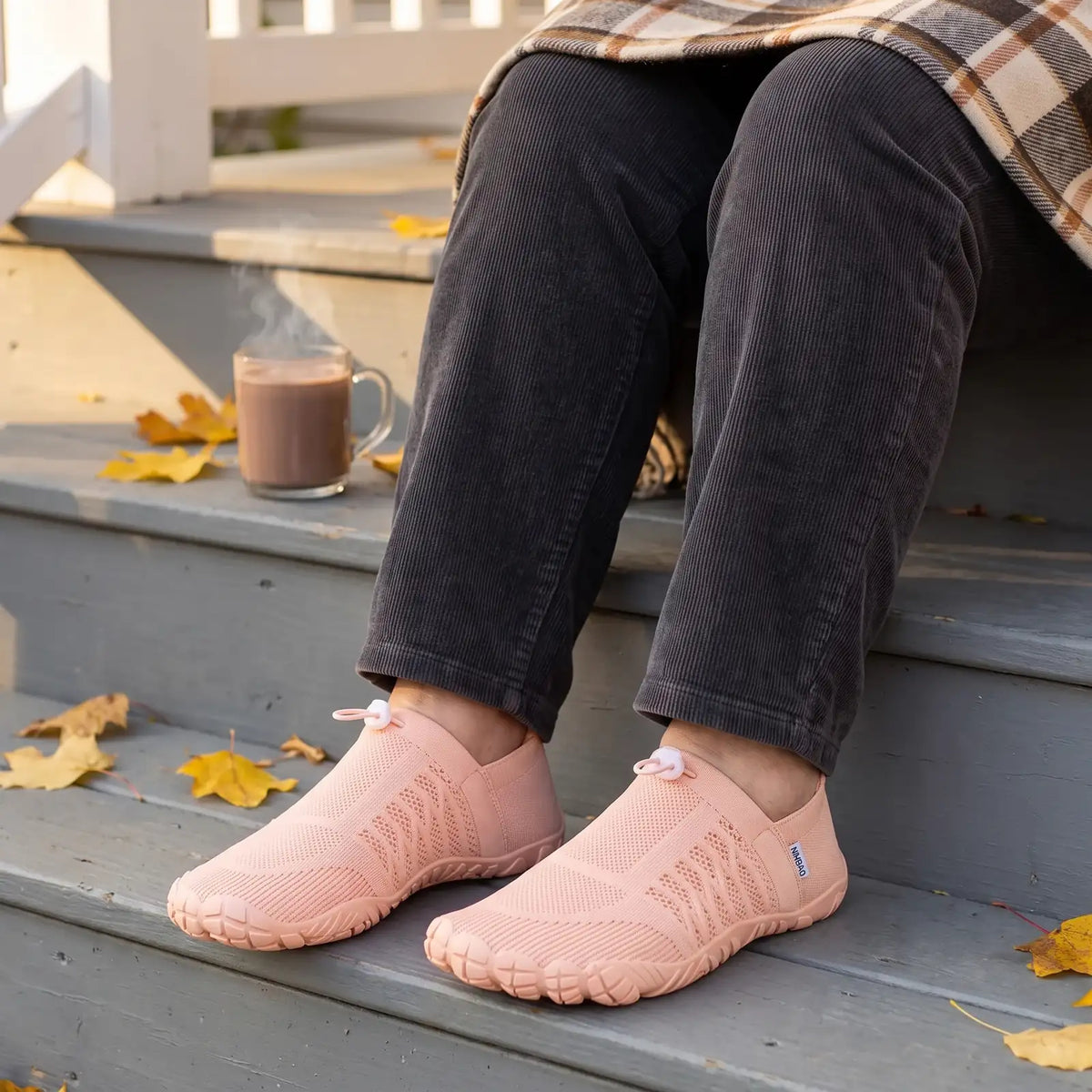 Cloud Walk Vela Pink Peach lifestyle